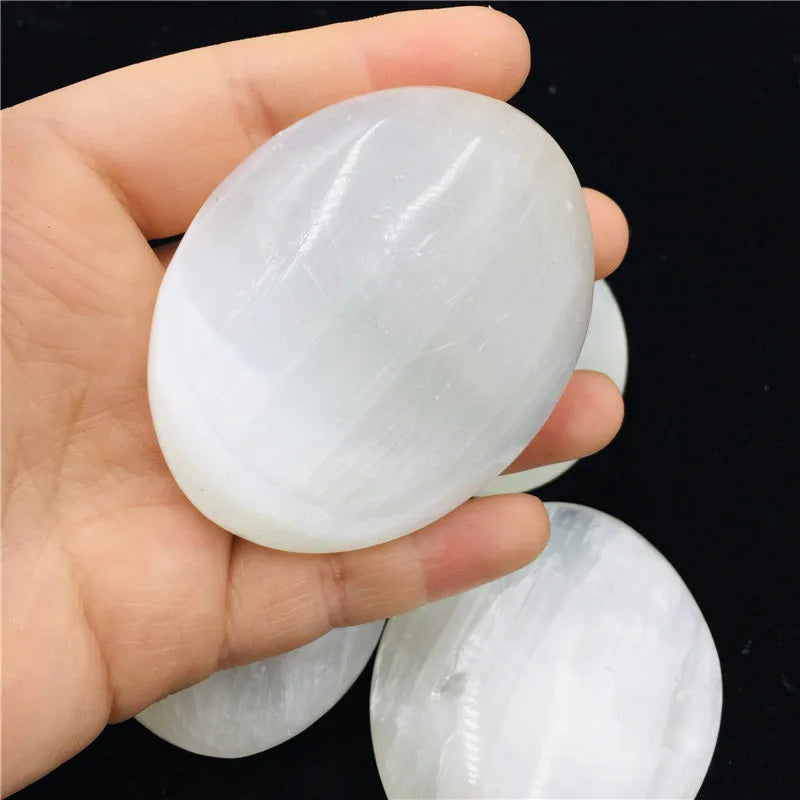 Natural Selenite Lamp Carved Pyramid Tower Healing Crystal Wand Heart Palm Stone Wicca Decor Point White Plate Gift xyw