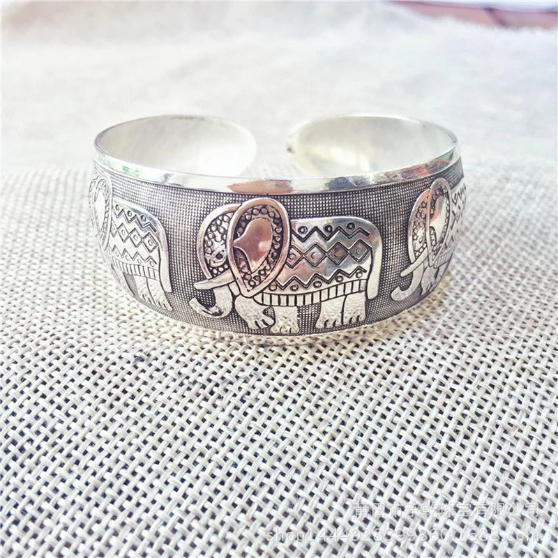 Chinese Vintage Silvery Tibetan Bracelet Carved Wide Bracelet Elephant Tortoise Flower Vintage Charm For Women Ethnic Jewelry